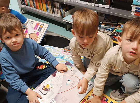 Gr. II Tydzień w świecie bajek.