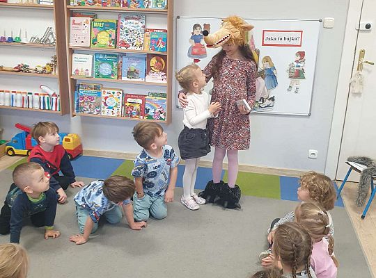 Gr. II Tydzień w świecie bajek.