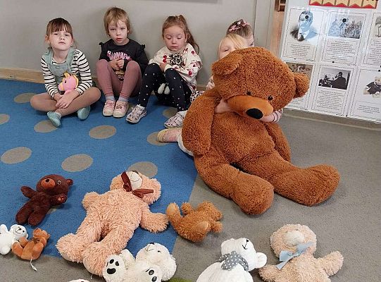 Gr.III Dzień Pluszowego Misia