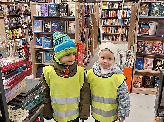 Gr.III Wycieczka do księgarni