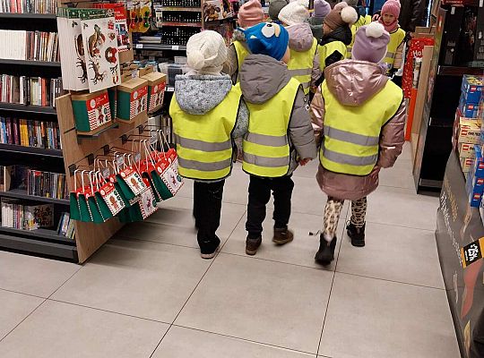 Gr.III Wycieczka do księgarni