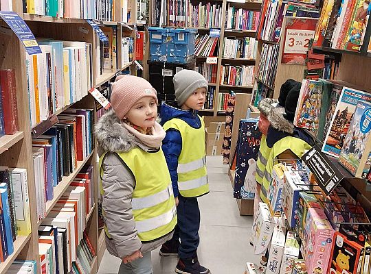 Gr.III Wycieczka do księgarni