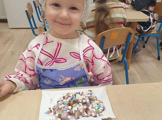 Gr. II Ozdabiamy pierniczki