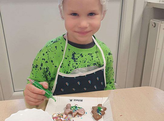 Gr. II Ozdabiamy pierniczki