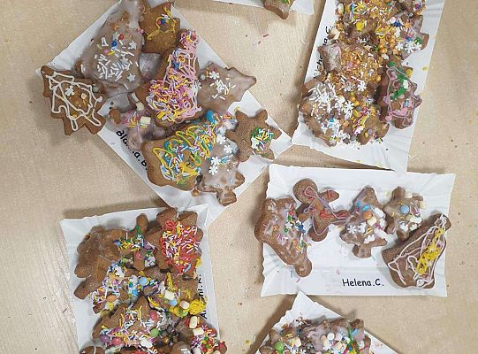 Gr. II Ozdabiamy pierniczki