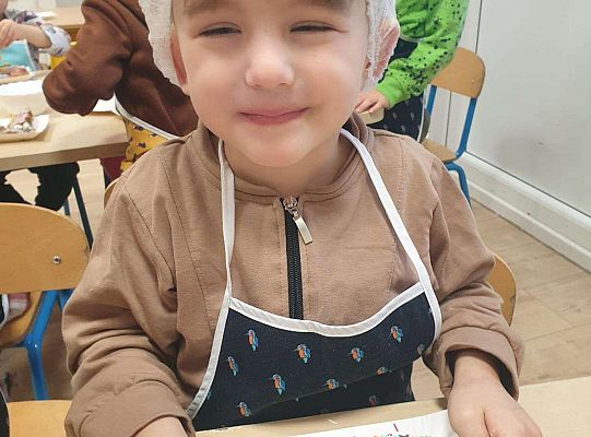 Gr. II Ozdabiamy pierniczki