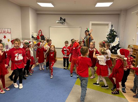 Gr.IV Ostatnia bajka o emocjach-Radość