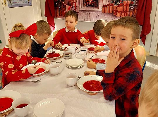 Gr.III Wigilia w przedszkolu