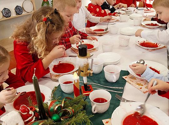 Gr.III Wigilia w przedszkolu