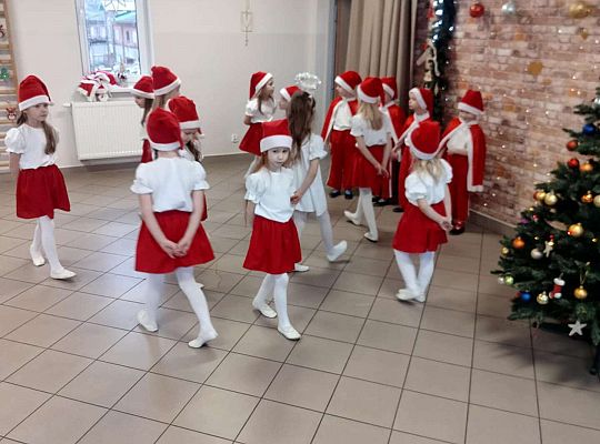 Gr.IV Występ w SDS "Lwiątko "