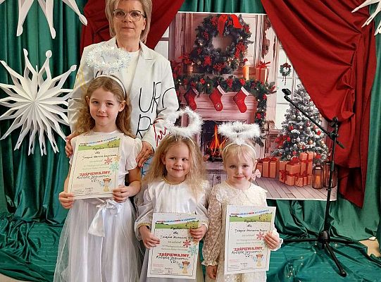 Międzyprzedszkolny Konkurs Kolęd I Pastorałek " Zaśpiewajmy kolędę Jezusowi"