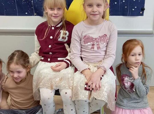 Gr.IV Urodziny Zosi i Zuzi