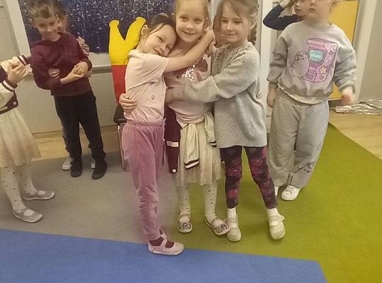 Gr.IV Urodziny Zosi i Zuzi