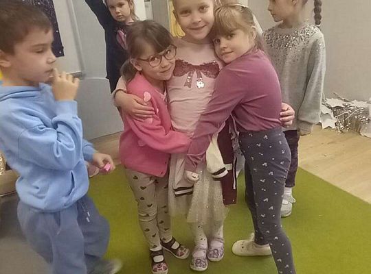 Gr.IV Urodziny Zosi i Zuzi