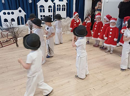 Gr. I Dzień Babci I Dziadka