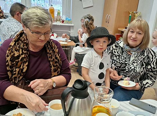 Gr. I Dzień Babci I Dziadka