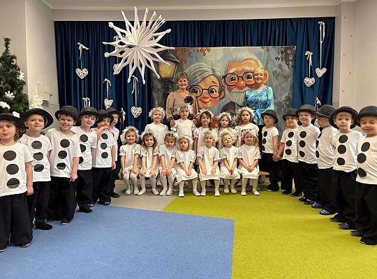 Gr. II  Dzień Babci i Dziadka