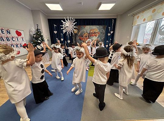 Gr. II  Dzień Babci i Dziadka