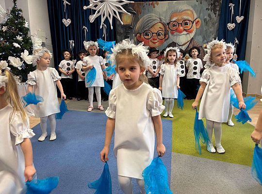 Gr. II  Dzień Babci i Dziadka