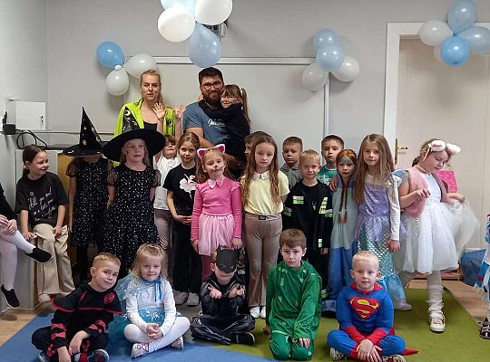 Gr.III i IV Bal Karnawałowy