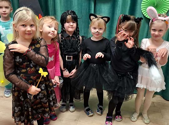 Gr.III i IV Bal Karnawałowy