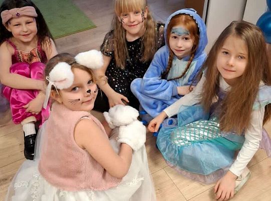 Gr.III i IV Bal Karnawałowy