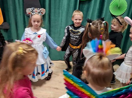 Gr.III i IV Bal Karnawałowy