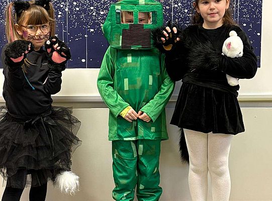 Gr.III i IV Bal Karnawałowy