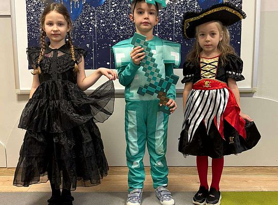 Gr.III i IV Bal Karnawałowy