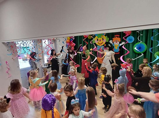 Gr. I  i II Bal Karnawałowy