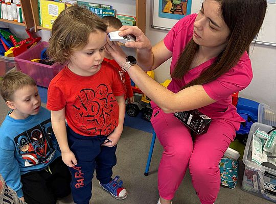 Gr. II Spotkanie z pielęgniarką- mama Ilonki