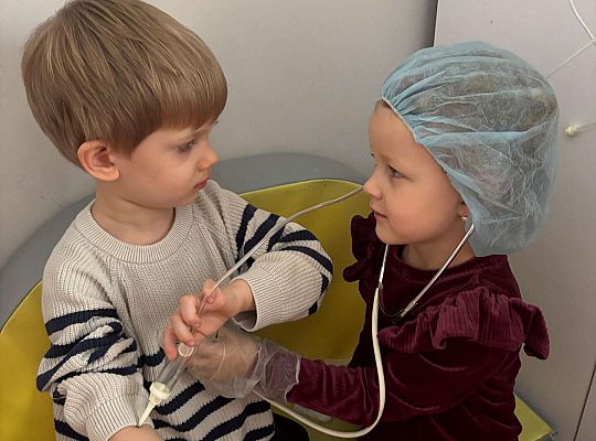 Gr. II  Zabawy w kąciku lekarskim