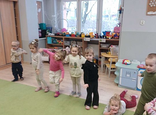 Gr. I W zdrowym ciele zdrowy duch, wie to każdy mały zuch. - Projekt edukacyjny
