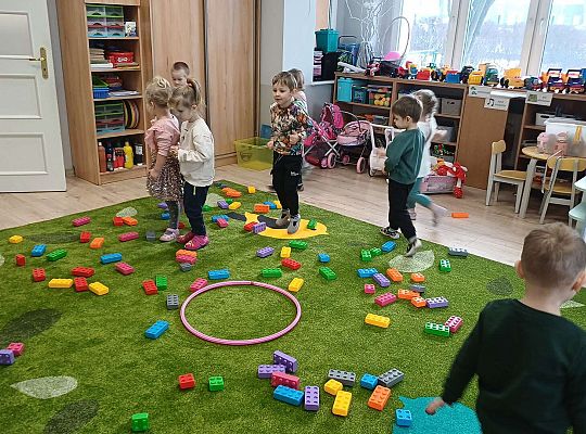 Gr. I W zdrowym ciele zdrowy duch, wie to każdy mały zuch. - Projekt edukacyjny