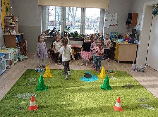 Gr. I W zdrowym ciele zdrowy duch, wie to każdy mały zuch. - Projekt edukacyjny