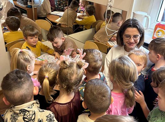 Gr. II Poznajamy zawody. Kto pracuje w przedszkolu?