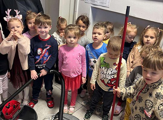 Gr. II Poznajamy zawody. Kto pracuje w przedszkolu?