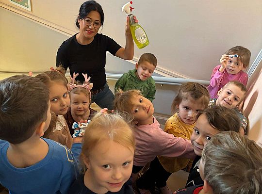 Gr. II Poznajamy zawody. Kto pracuje w przedszkolu?