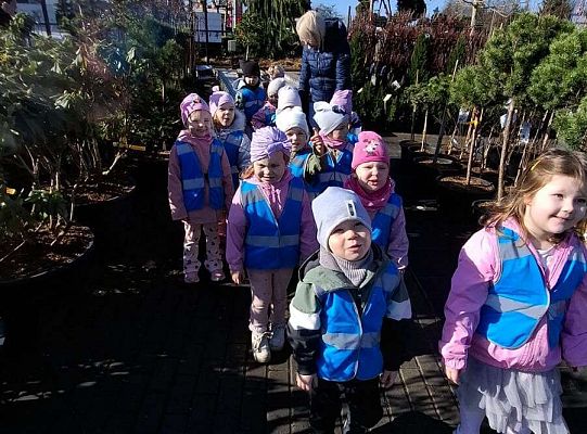 Gr. I Wyjście do Centrum ogrodniczego NIWIA oraz sadzenie kwiatów