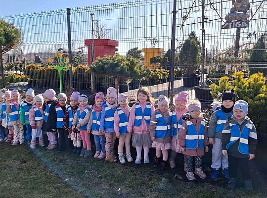 Gr. I Wyjście do Centrum ogrodniczego NIWIA oraz sadzenie kwiatów