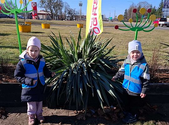 Gr. I Wyjście do Centrum ogrodniczego NIWIA oraz sadzenie kwiatów