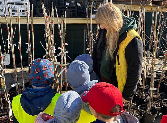 Gr. II Wycieczka do centrum ogrodniczego