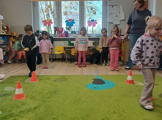 Gr. I W zdrowym ciele zdrowy duch, wie to każdy mały zuch. - Projekt edukacyjny
