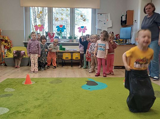 Gr. I W zdrowym ciele zdrowy duch, wie to każdy mały zuch. - Projekt edukacyjny