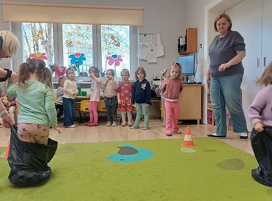 Gr. I W zdrowym ciele zdrowy duch, wie to każdy mały zuch. - Projekt edukacyjny