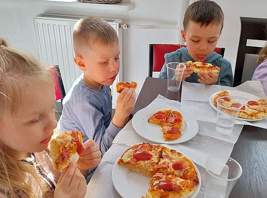 Gr.III Dzień z pizzą
