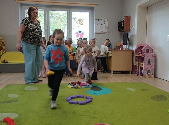 Gr. I W zdrowym ciele zdrowy duch, wie to każdy mały zuch. - Projekt edukacyjny