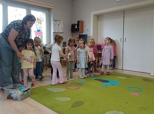 Gr. I W zdrowym ciele zdrowy duch, wie to każdy mały zuch. - Projekt edukacyjny