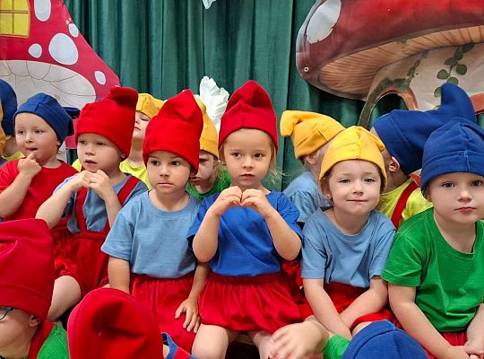 Gr. I "W krainie krasnoludów " - zakończenie roku