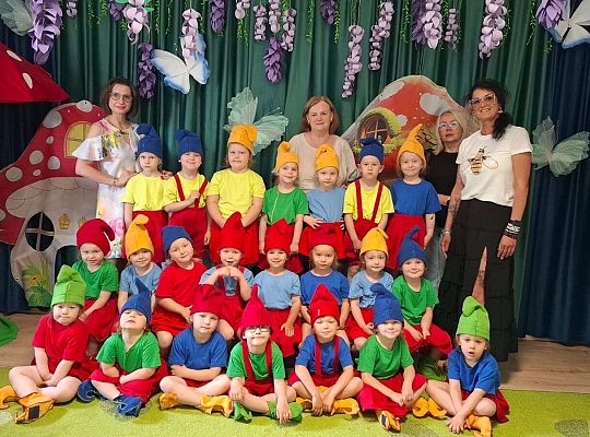 Gr. I "W krainie krasnoludów " - zakończenie roku